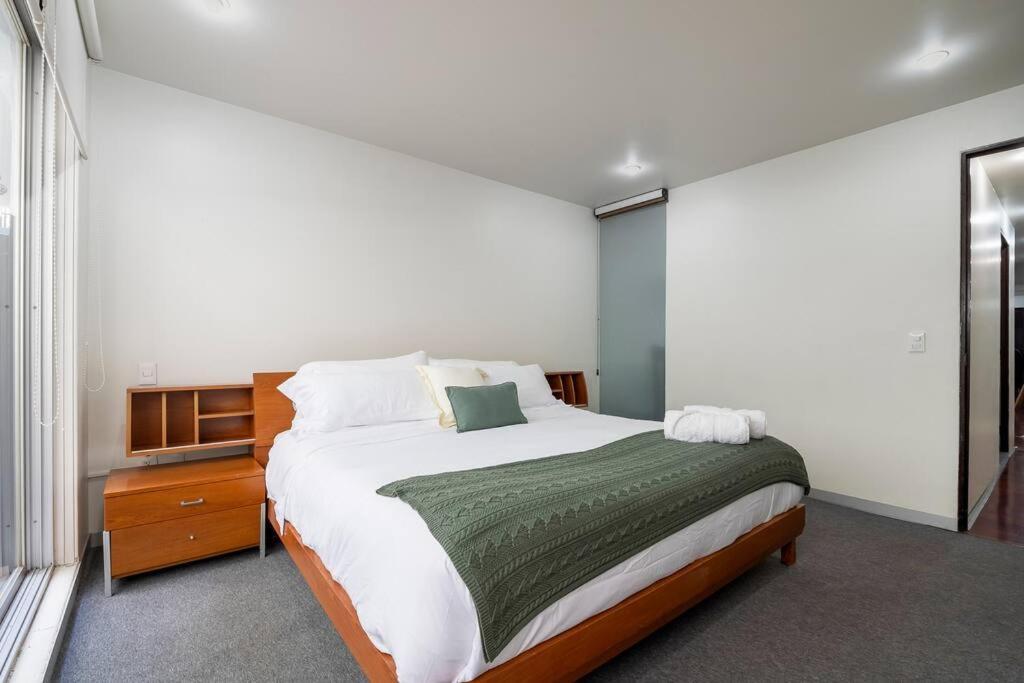 Chic 2br In Condesa Steps From Parque Mexico