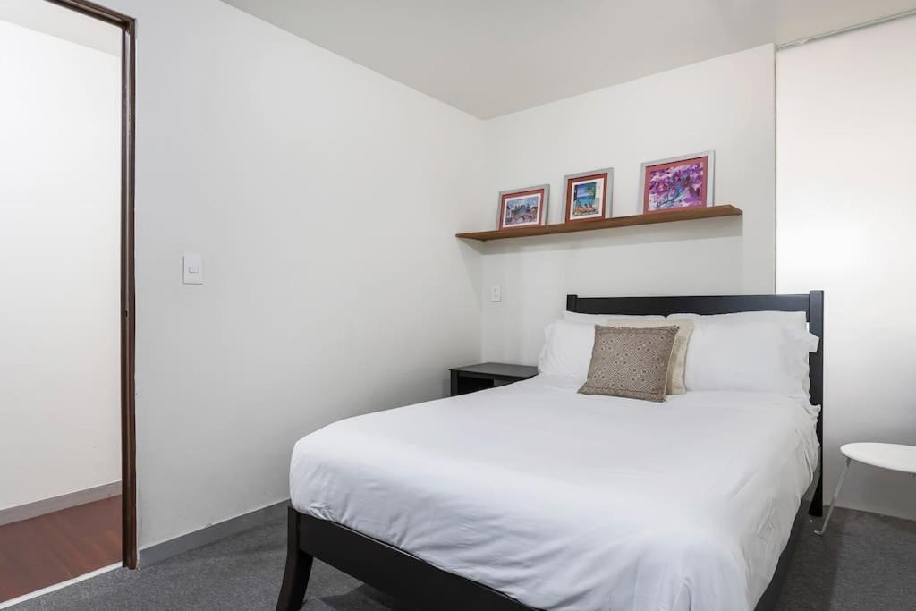 Chic 2br In Condesa Steps From Parque Mexico