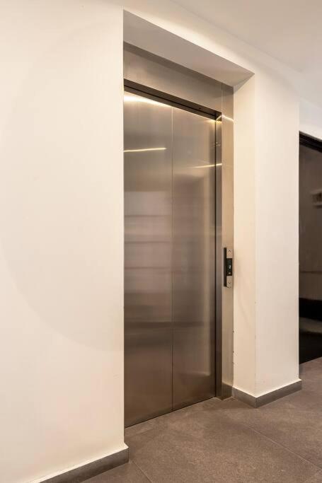 Chic 2br In Condesa Steps From Parque Mexico