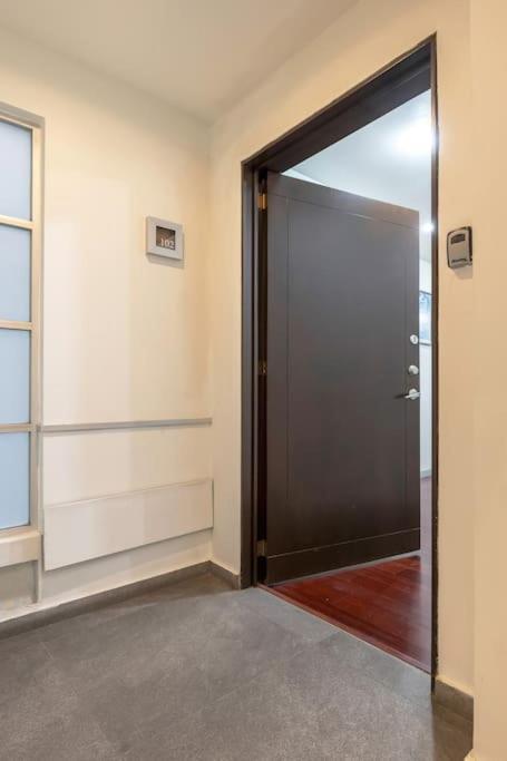 Chic 2br In Condesa Steps From Parque Mexico